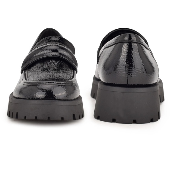 Nine West Black Patent Faux Leather Loafers - Garren Lug Sole Shoes 9 - Picture 4 of 4